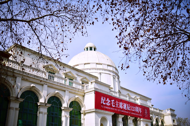 石门峰陵园艺术卧式墓墓地价格-石门峰陵园艺术卧式墓介绍-石门峰公墓电话